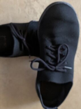 Fit Flop Women's Black Athletic Lace-Up Sneakers